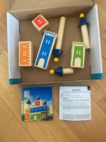 wooden game Castle Logix by Smart Games