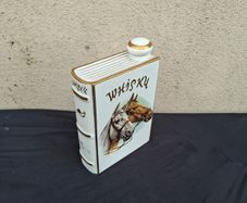 Horse whiskey carafe possible to post