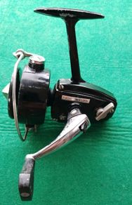 Vintage Intrepid New Deluxe Course/Spinning Reel