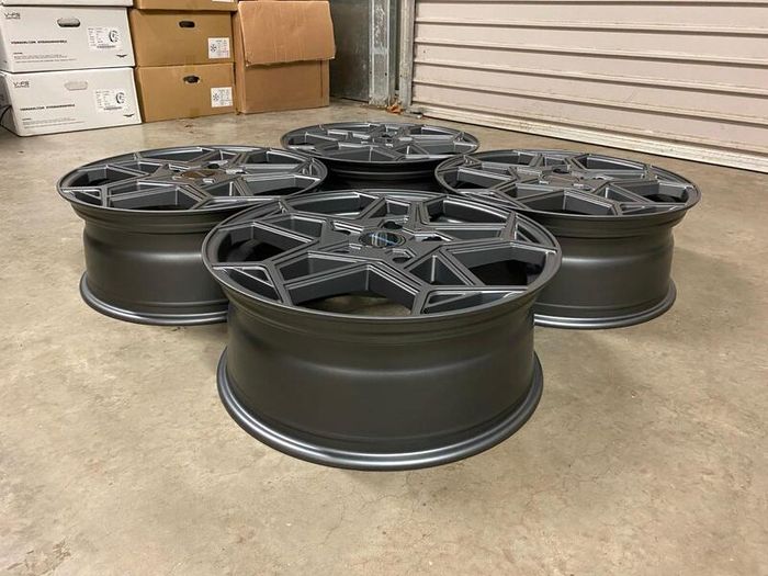 20" Inch Motion R VS2 Alloy wheels Ford Transit Custom Van centre bore 65.1 5x160 Gunmetal