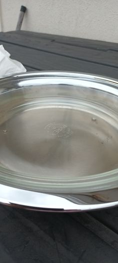 Serving dish