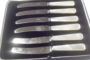 6 antique mother of pearl handel  butter knifes