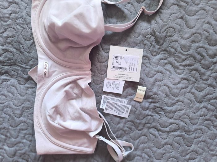 New Bra Calvin Klein 75D