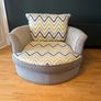 Sofa and love chair Image 4