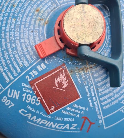 Campingaz 907 Full Gas Cylinder