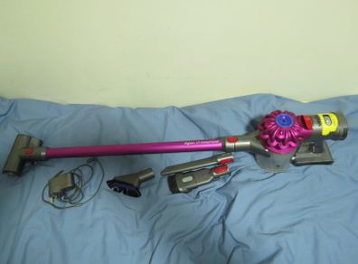 Dyson V7 Motorhead