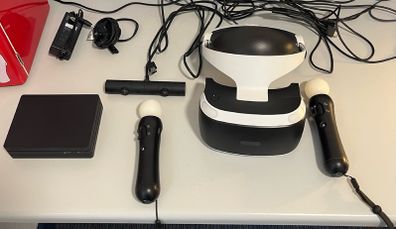 PlayStation VR Bundle + Camera + 2 Move Controllers