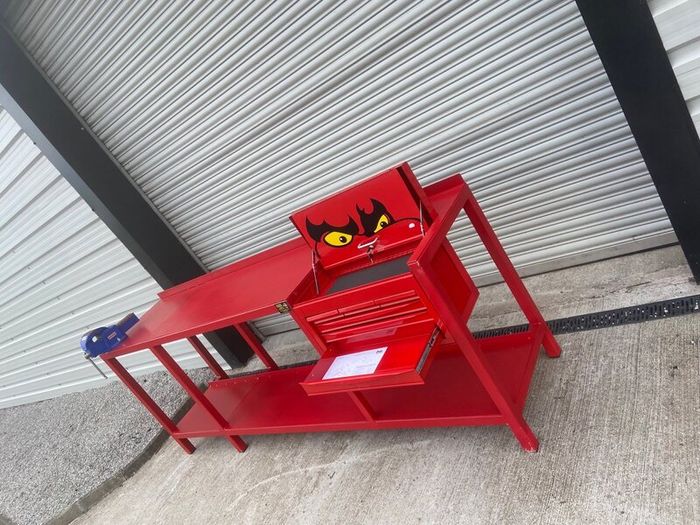 Free toolbox Work Bench Ready To Go