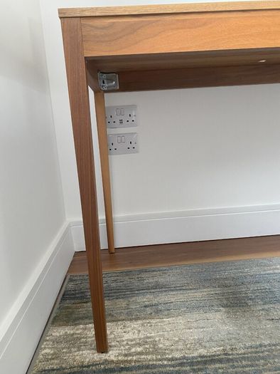 Contemporary Office Desk. Made in Spain.