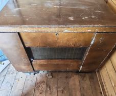old record player/radio