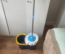 mop