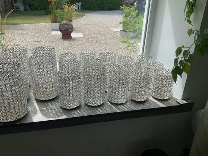 29 stunning candle holders in 3 sizes