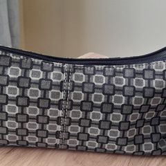 Nine West bag with keyring