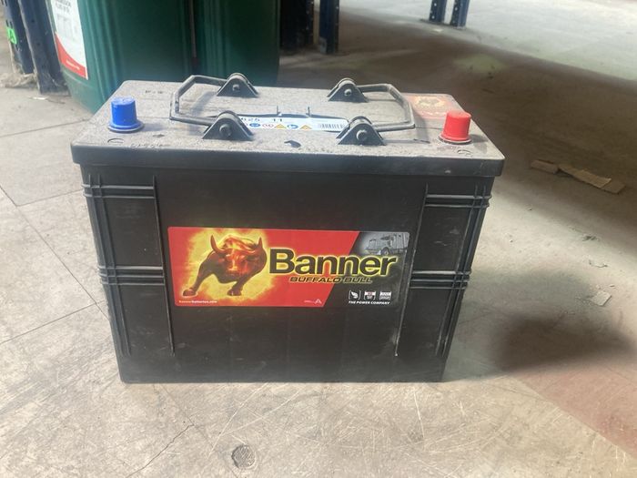 battery 625