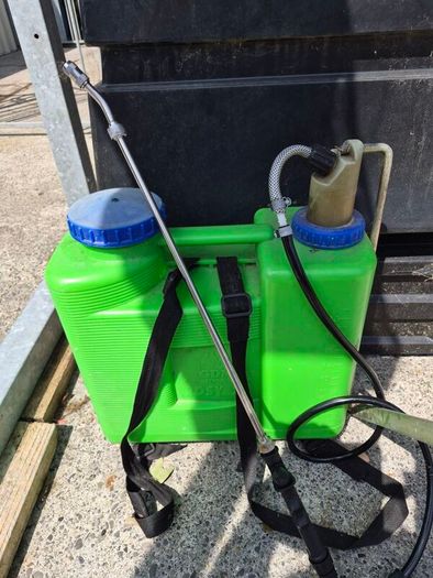 Knapsack Sprayer. PWO.