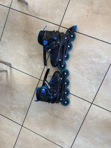 Roller blades