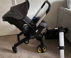 Doona Car Seat & Stroller + ISOFIX Base
