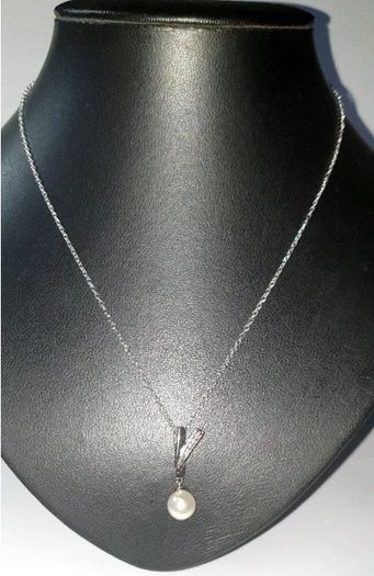 Vintage Hallmarked Silver Pearl & White Topaz