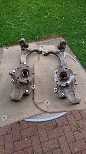 Genuine s-line audi a6 c6 sport shock absorbers springs stop dampers top mounts.35mm lower suspension arms wishbones leather interior etc.. Parts breaking