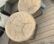 Tub folding chairs