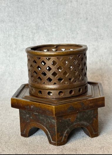 Antique Chinese Bronze Pagoda Latern/Incense Burner