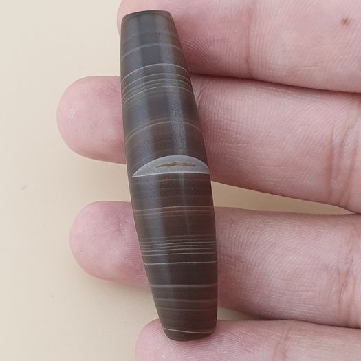 Vintage Middle Eastern Natural Eye Yemeni Suliemani Agate Bead Amulet Pendant