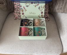 mugs