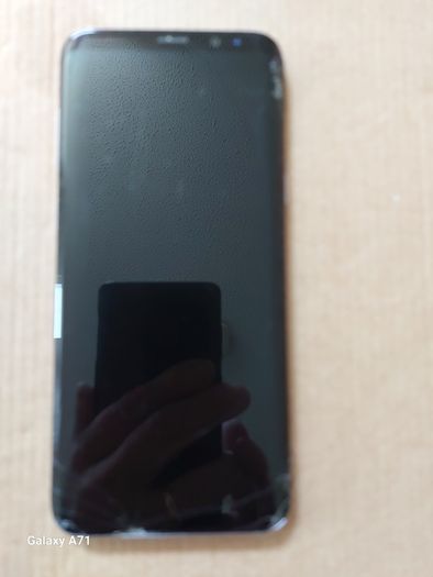 6 Mobile Phones for parts or repair, not powering on