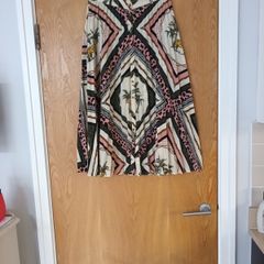 Stradivarius Pleated  Multi Colour  Skirt.  S.M - 12.    .