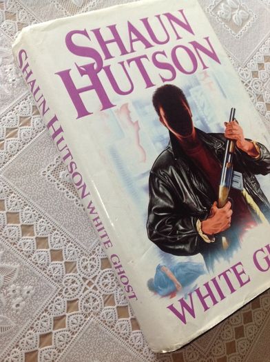 Shaun Hutson Books.