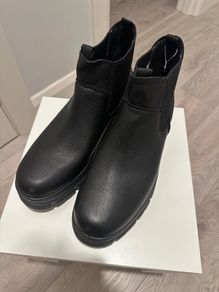 UGG Men's Genuine Leather Boots - Size 46 EU