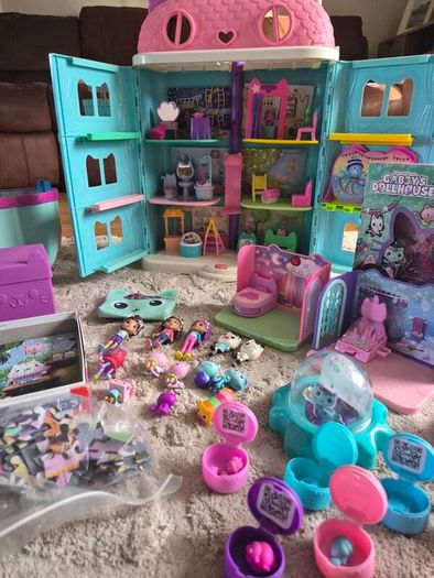 Gabby's doll house mega bundle