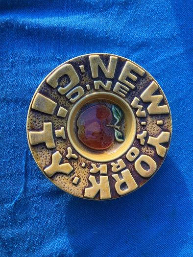 vintage New York dish