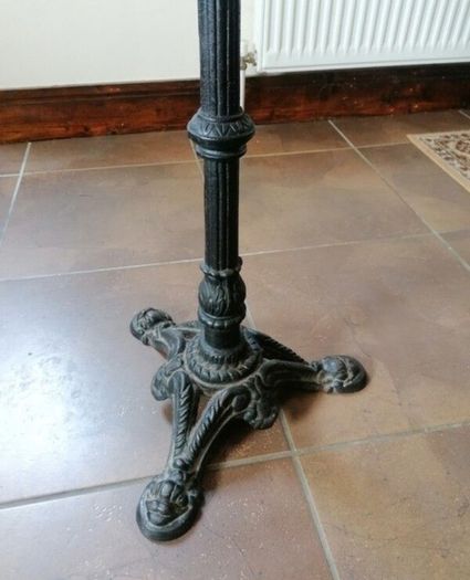 Cast Iron Solid Wood Table