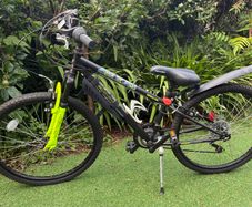 Apollo Gridlock Unisex Bicycle 24inch wheels