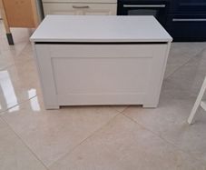 Storage box