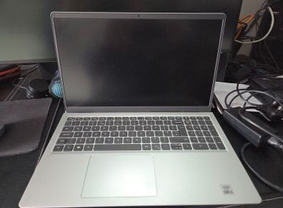 Dell inspiron 15 3511 Laptop