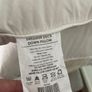 Free pillows Image 6