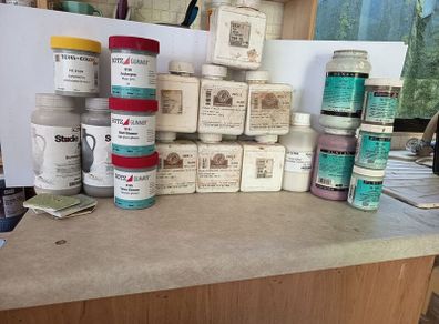 Pottery glaze bundle and mason stains and Scarva