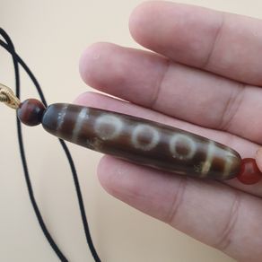 Vintage 5 Eyes Himalayan Tibetan Agate Dzi Bead Amulet