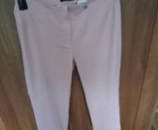 Beautiful Robell Bella Pink Pants as New 10