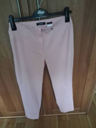 Beautiful Robell Bella Pink Pants as New 10