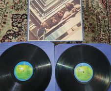 The Beatles; 67-70 x2 LP