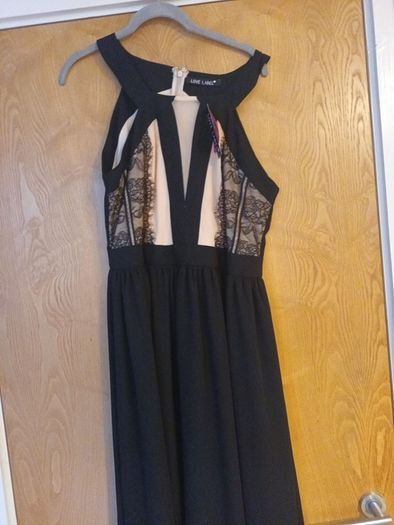 Love Label  Black Dress.  S.16.   B.N.W.T