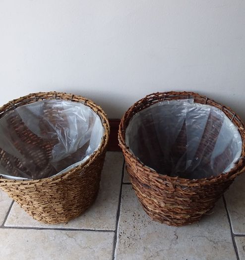 Weaved Plant Pots (2) Twigs