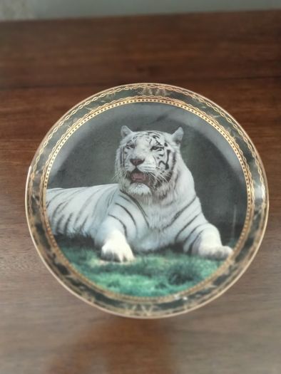 Tiger plate