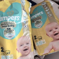 Baby pampers