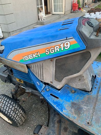 Iseki sgr19 48'deck high tip  these retail normally around 5/6k needs a bit of a tidy front plastic on lights need replacing deck good running well no Timewasters