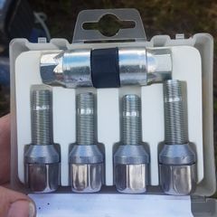 locking wheel nuts