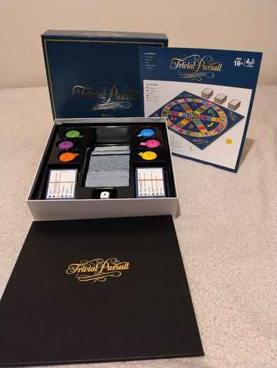 Trivial Pursuit Family & Classic Edition Board Games